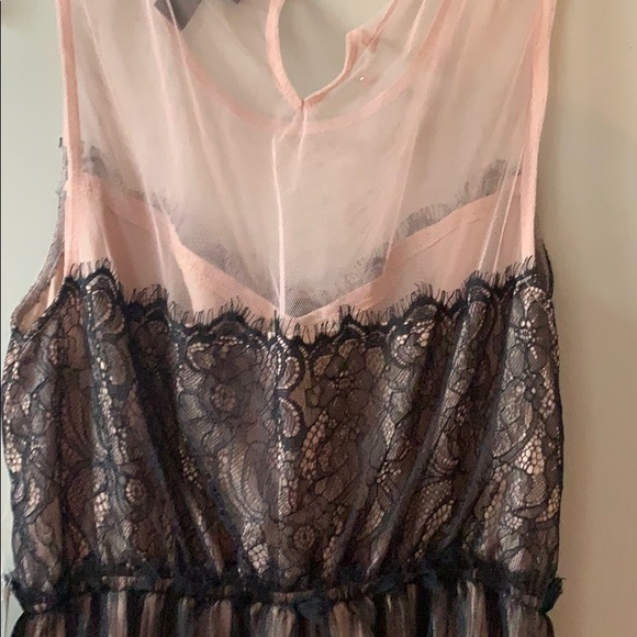 Party Dress - Picture 8 of 8